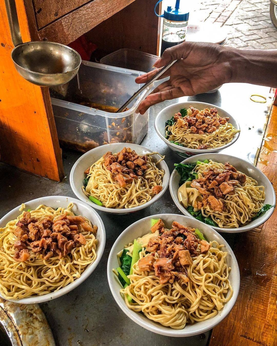 Mie Ayam Bu Tumini